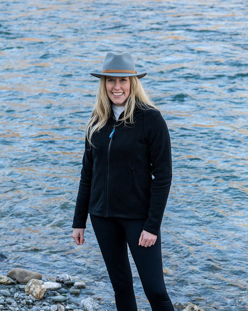 Avoir Jacket in Black
